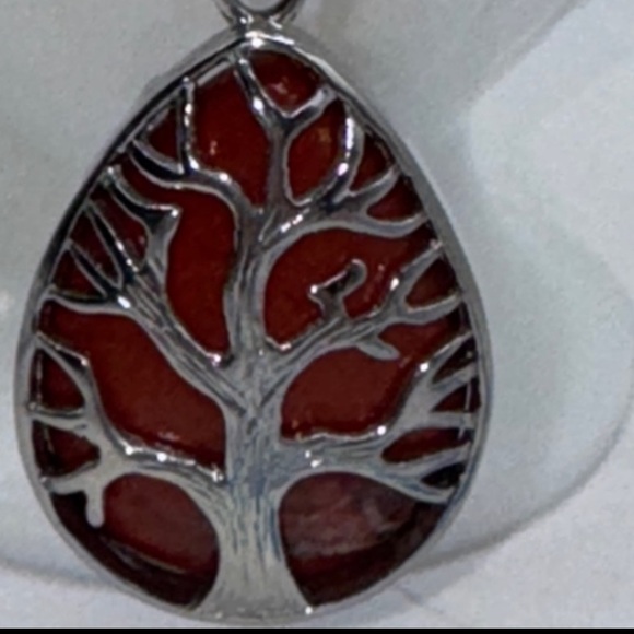 Red Jasper Jewelry - Red Jasper gemstone necklace 2” silver tone tree of life Pendant on 9” cord NEW